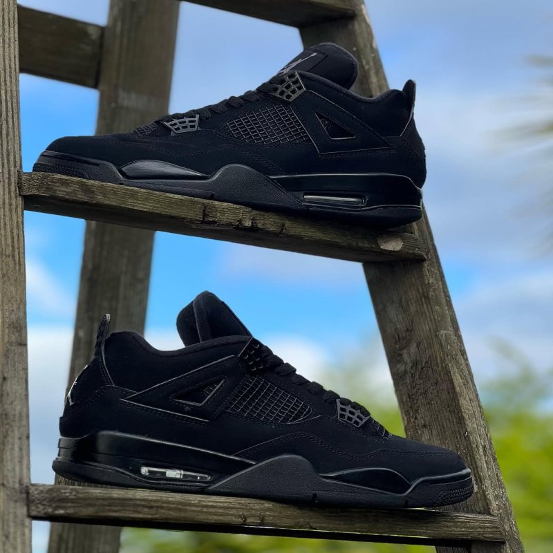 Air Jordan 4 Retros