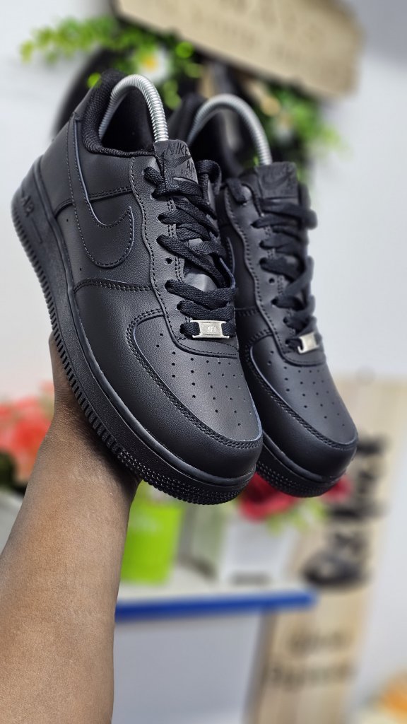 AF 1 BLACK CHARCOAL