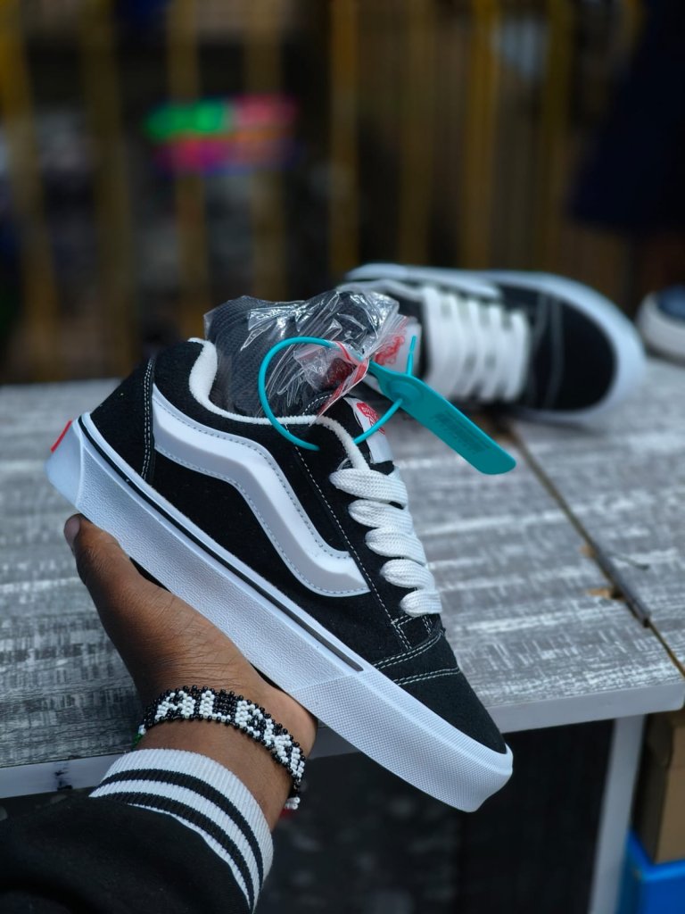 Knu Vans